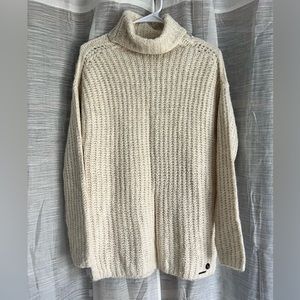 Abercrombie & Fitch Knit Turtleneck Sweater